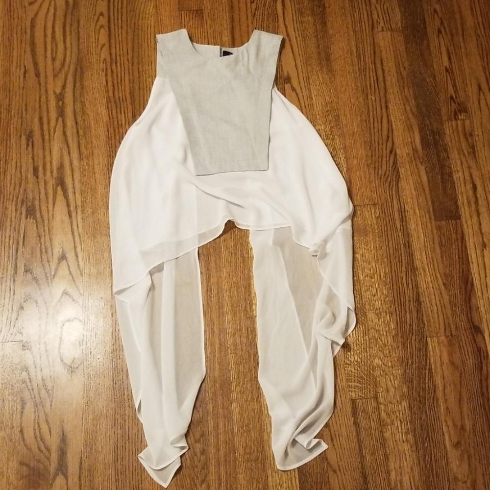 Unique top - Picture 2 of 7